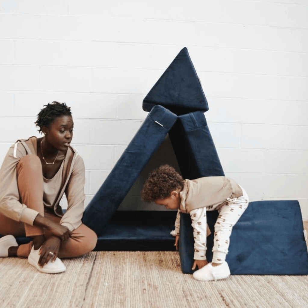 Cushy Couch - Cushy Couch