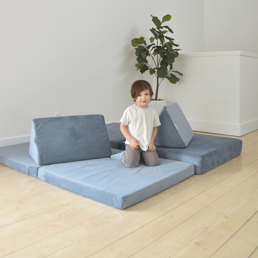 Cushy Couch - Cushy Couch