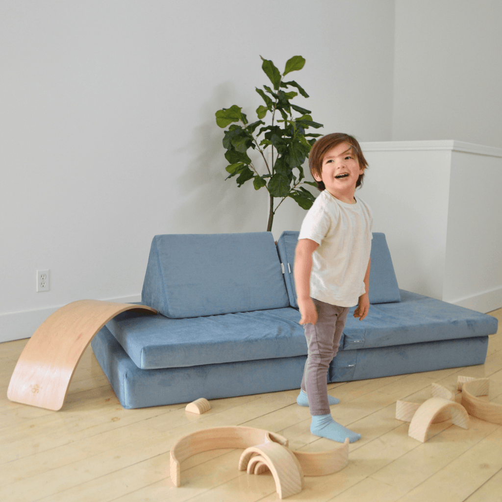 Cushy Couch - Cushy Couch